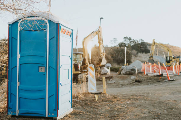 Best Porta potty rental near me  in Deerfield, MI