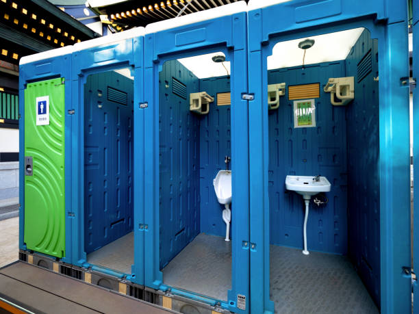 Best Porta potty delivery and setup  in Deerfield, MI